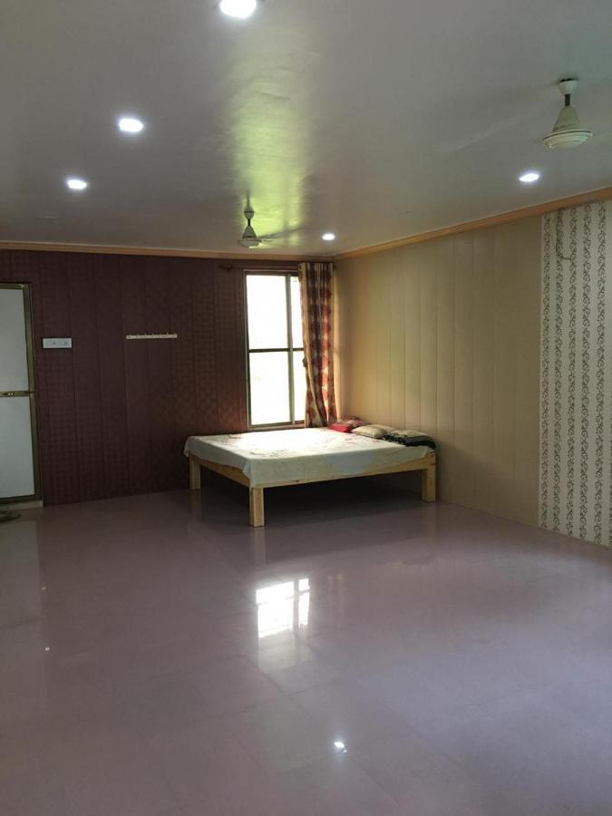 A Coconut Valley Resort Palghar Exterior photo