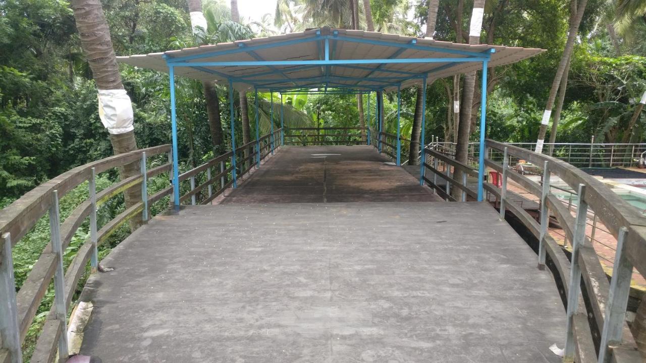 A Coconut Valley Resort Palghar Exterior photo